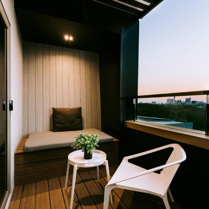 Nai Mueang Hotel | The Rich Hotel