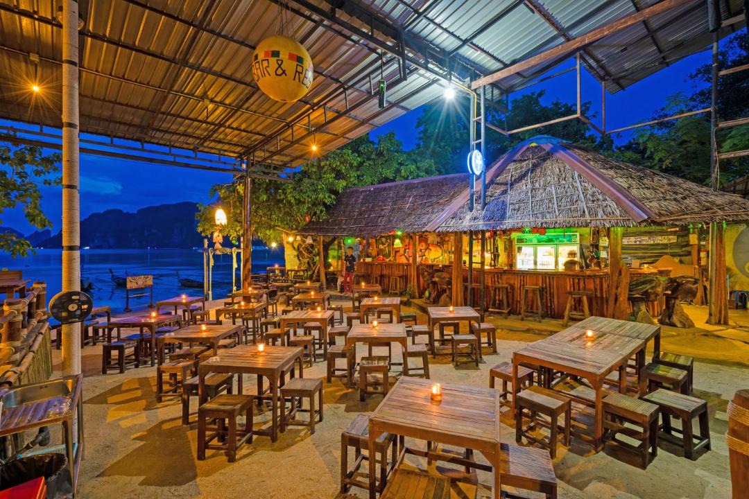 Ko Phi Phi Resort | Phi Phi Andaman Legacy Resort