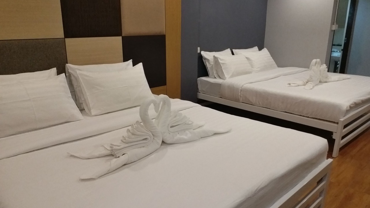 Photo of Bedroom in Thanon Phaya Thai