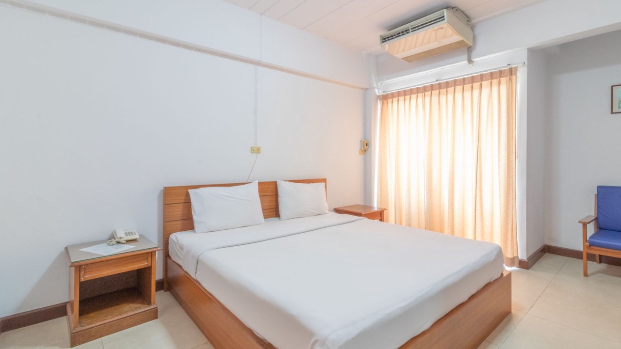Photo of Bedroom in Phaya Thai
