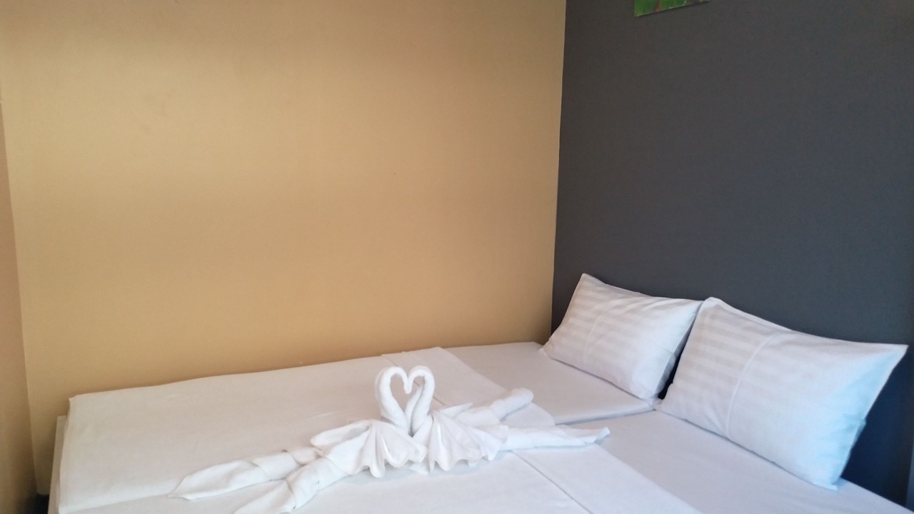 Photo of Bedroom in Thanon Phaya Thai