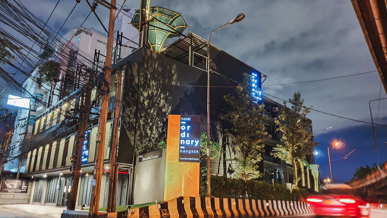 Photo of Buildings in Ratchathewi
