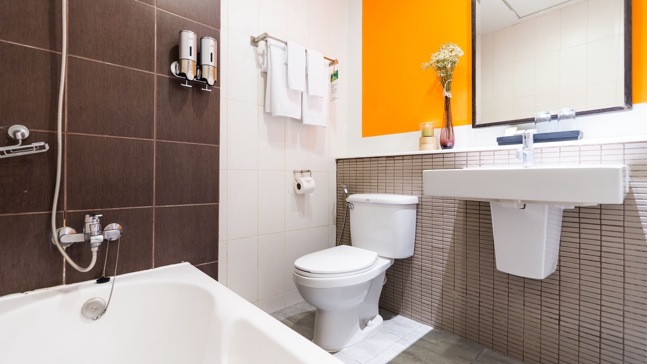 Photo of Bathroom in Ratchathewi