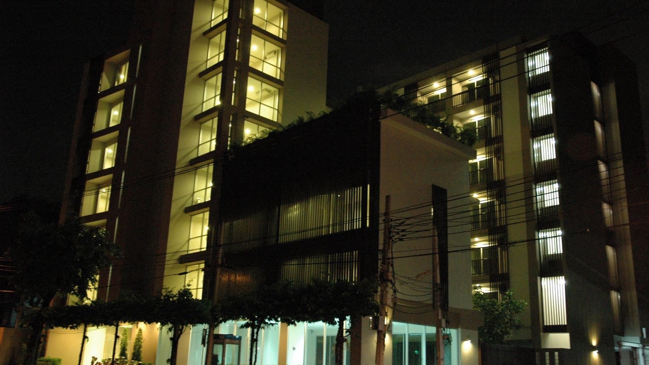 Photo of Buildings in Phaya Thai