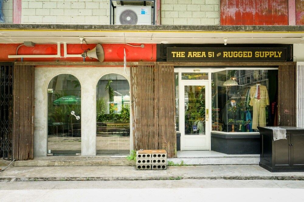 Photo of Buildings in Chang Moi