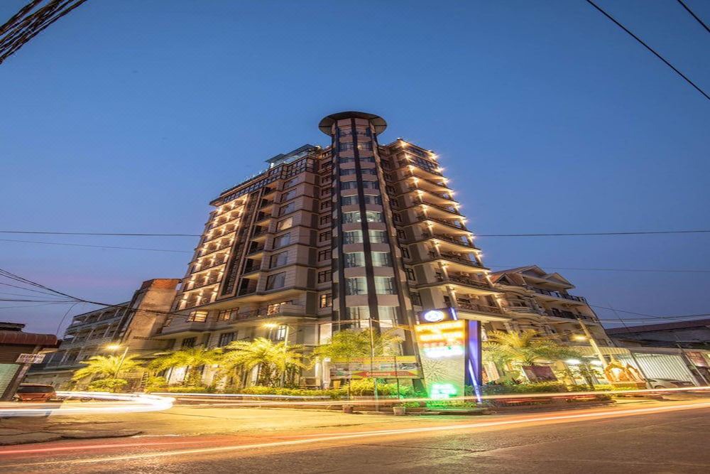 Photo of Buildings in Poipet