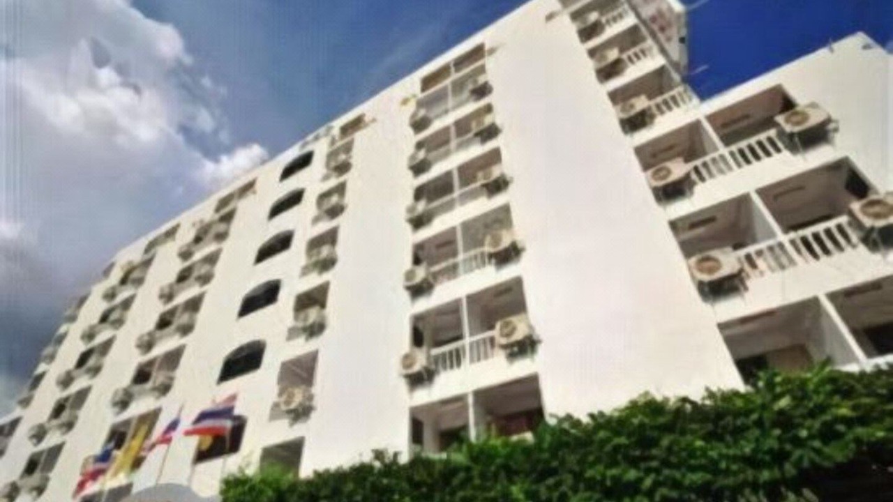 Photo of Buildings in Phaya Thai