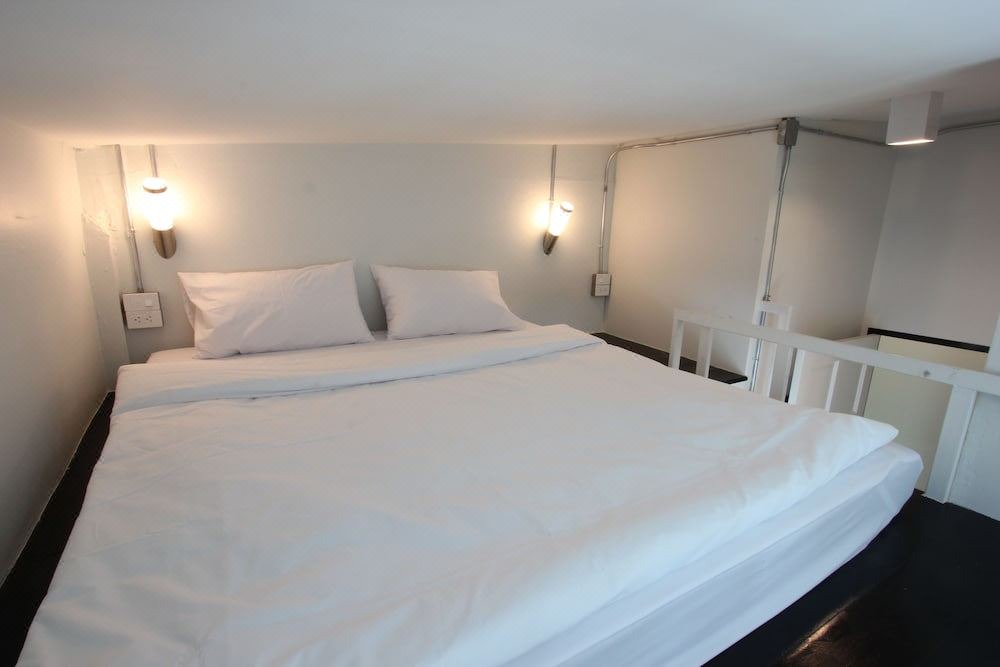 Photo of Bedroom in Pratunam