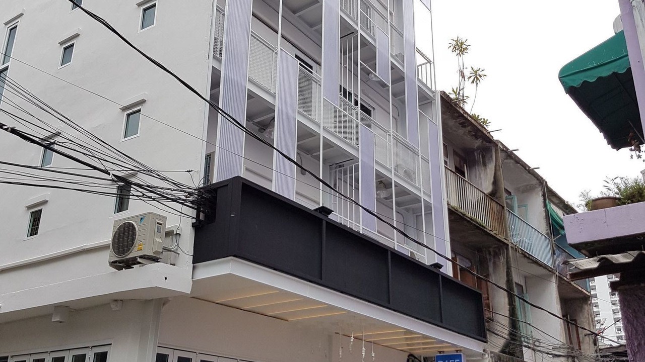 Photo of Buildings in Pratunam