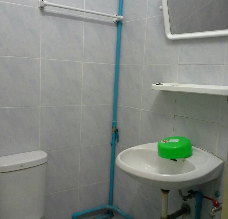 Photo of Bathroom in Wat Bowon Niwet
