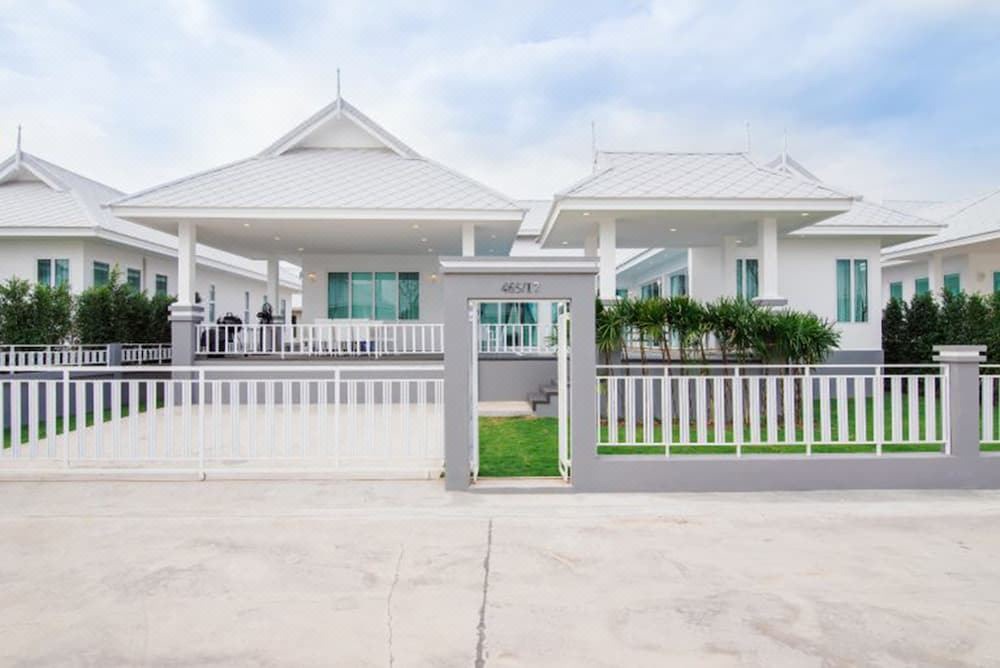 Photo of Buildings in Ban Nong Sadao