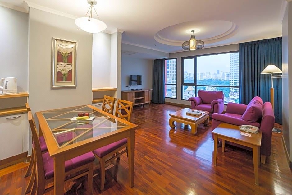 Photo of Livingroom in Embassy District