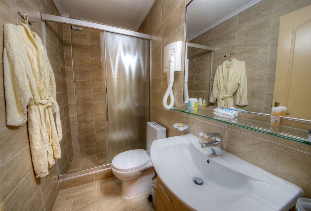 Photo of Bathroom in Pineios