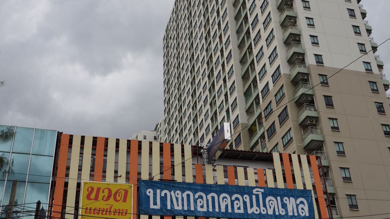 Photo of Buildings in Phaya Thai
