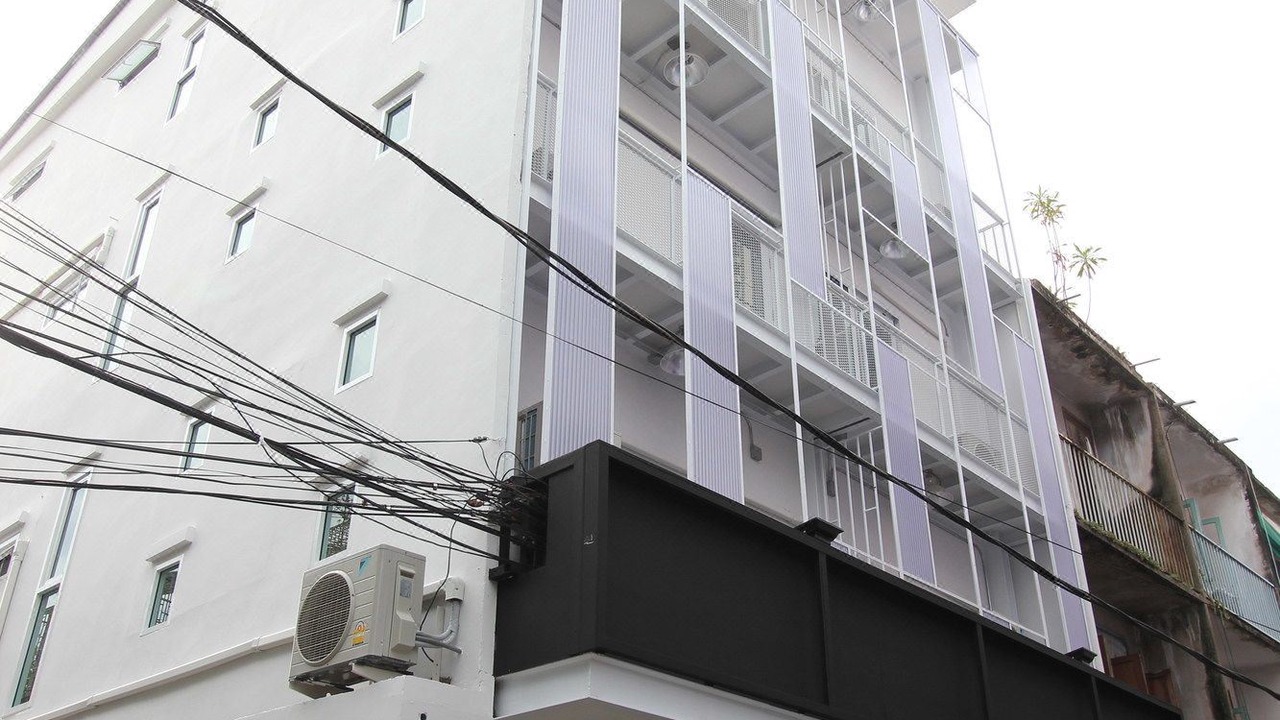 Photo of Buildings in Pratunam