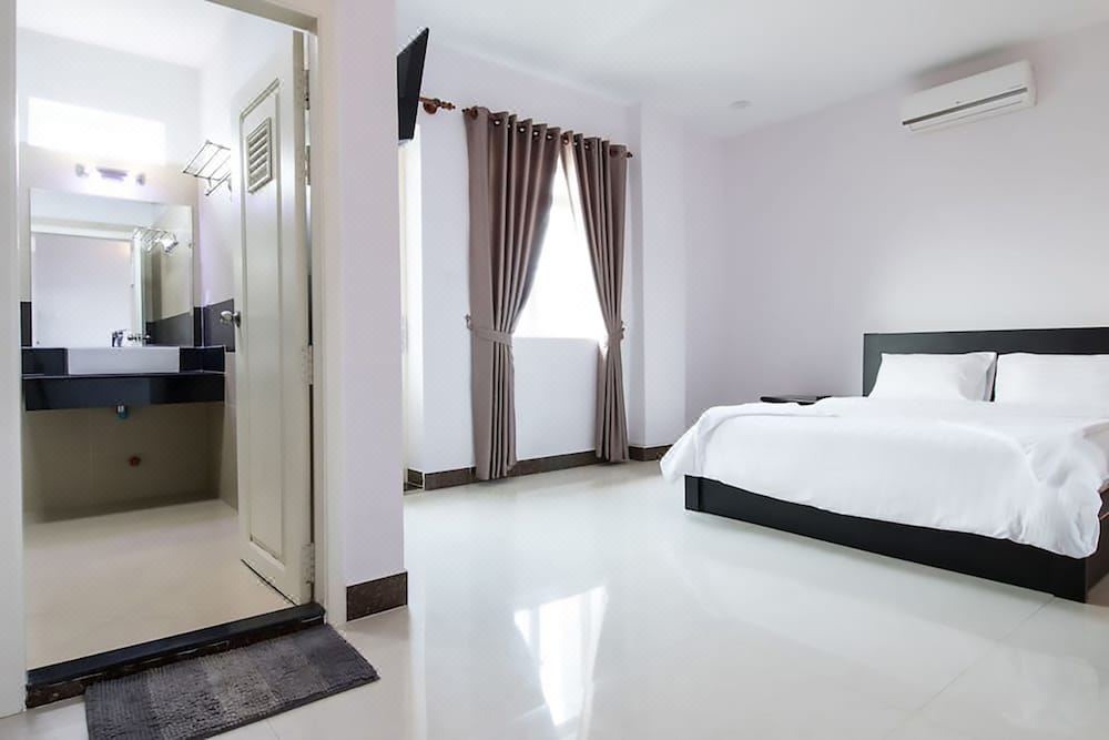 Photo of Bedroom in Mean Chey