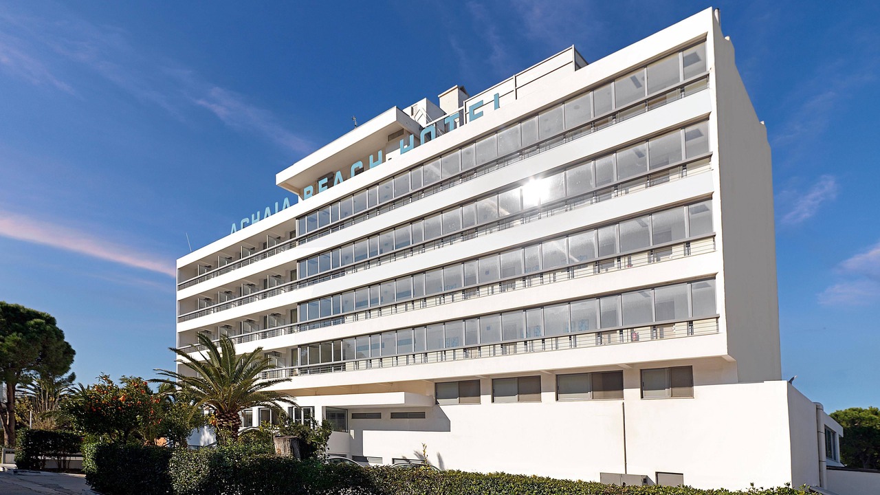 Photo of Buildings in Kastellocampos