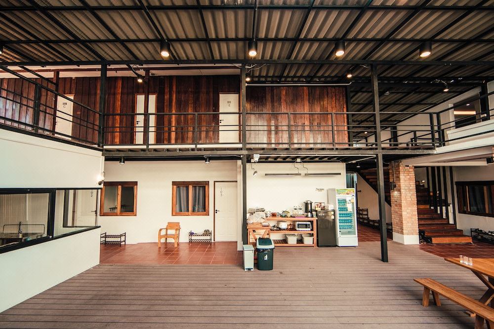 Photo of Buildings in Chang Moi