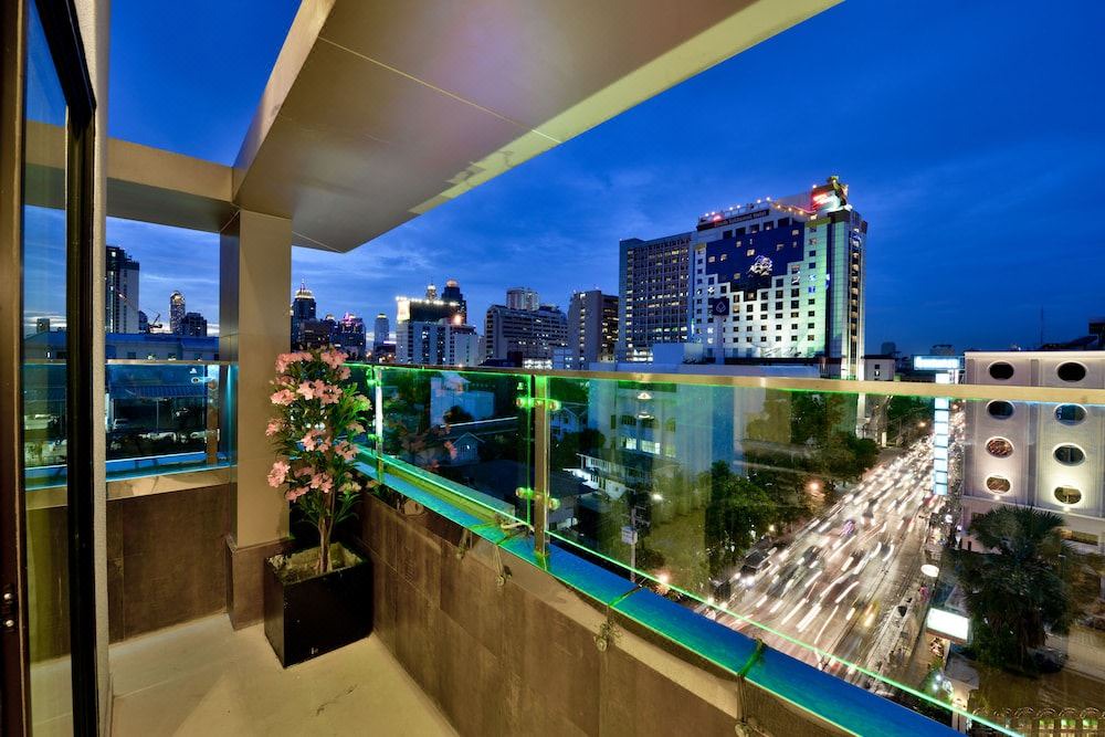 Photo of Outdoor in Nana