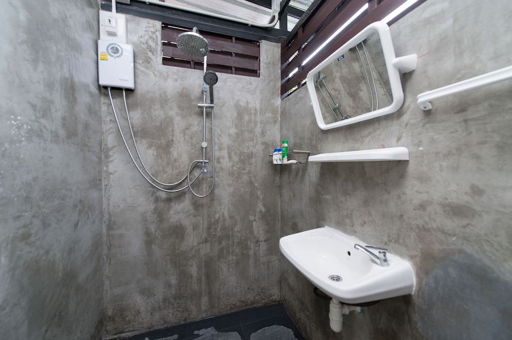 Photo of Bathroom in Prawet