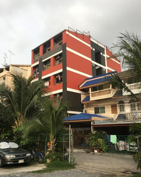 Photo of Buildings in Ratchadaphisek