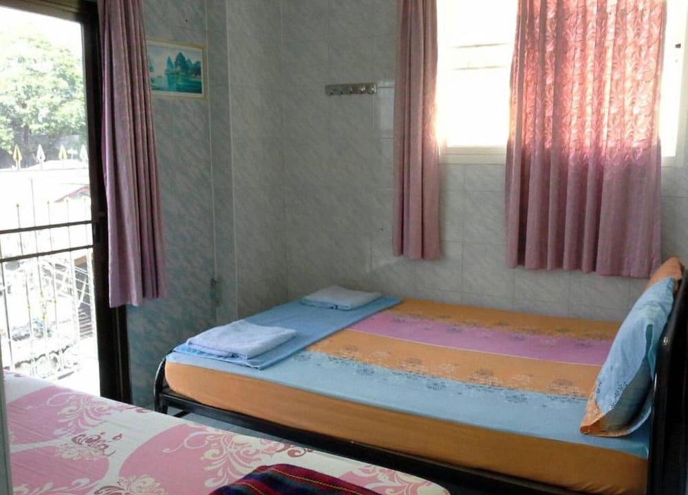 Photo of Bedroom in Wat Bowon Niwet