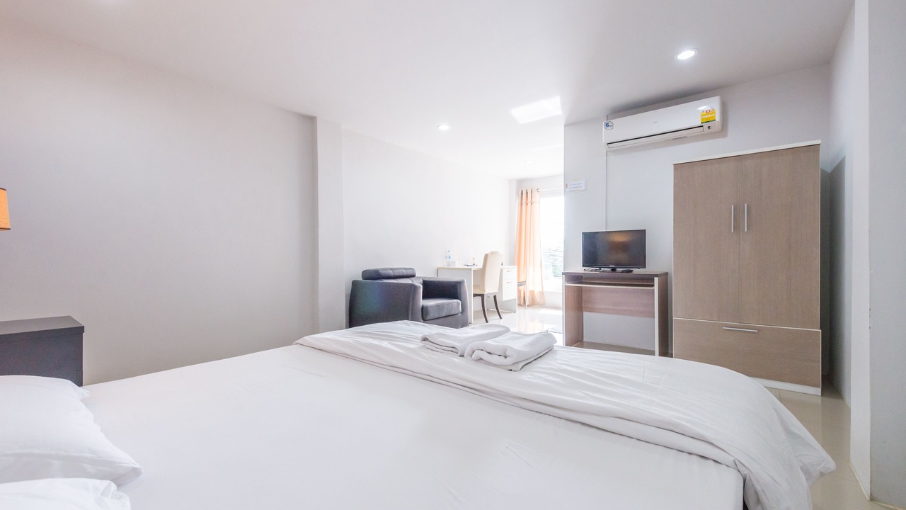 Photo of Bedroom in Bang Chalong