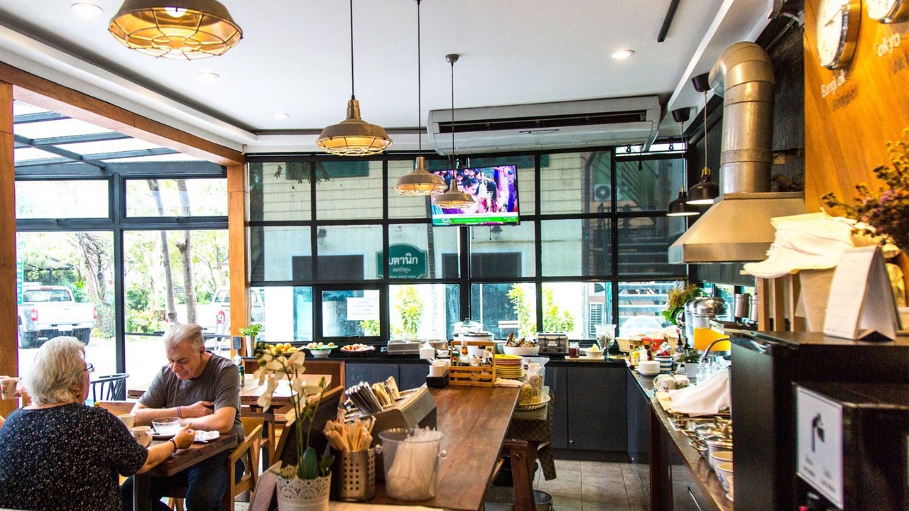 Photo of Livingroom in Khlong Kluea