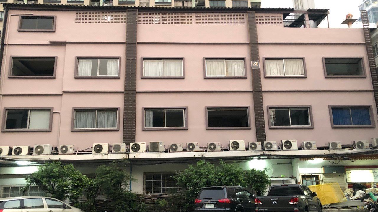 Photo of Buildings in Phaya Thai