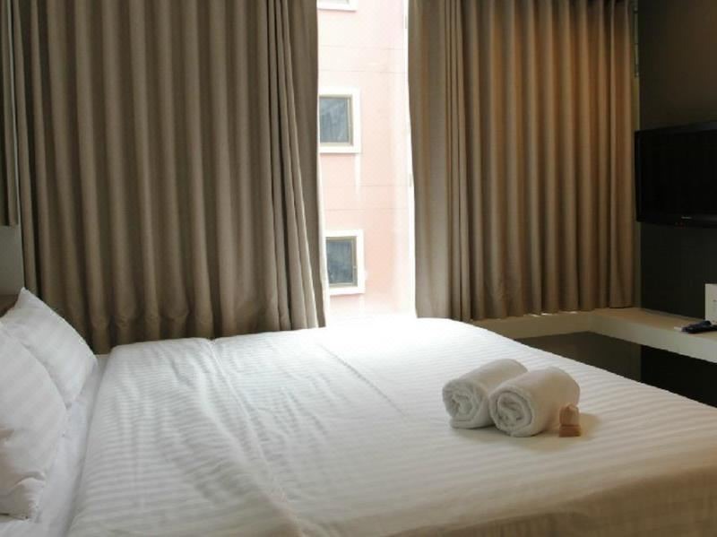 Photo of Bedroom in Thanon Phaya Thai