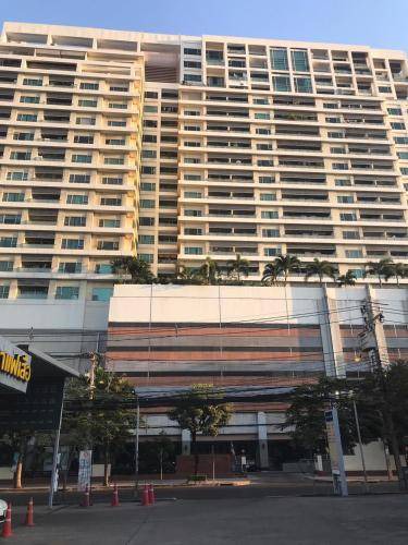 Photo of Buildings in Sathorn