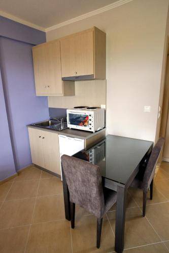 Photo of Kitchen in Chiliadou