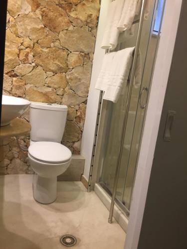 Photo of Bathroom in Nea Mesagkala