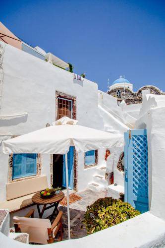 Photo of Others in Oia