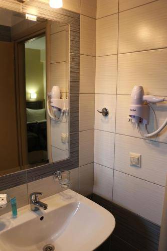 Photo of Bathroom in Katerini