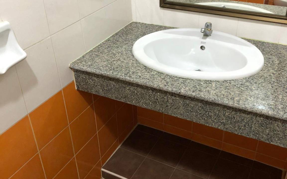Photo of Bathroom in Racha Thewa