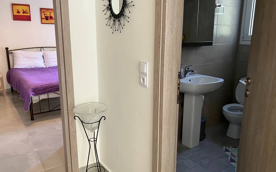 Photo of Bathroom in Kamena Vourla