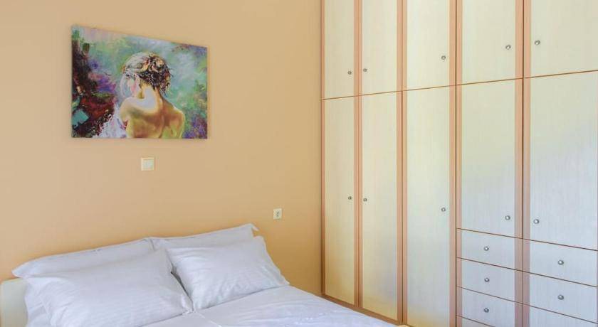Photo of Bedroom in Faraklata
