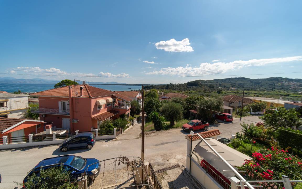 Photo of Others in Petriti