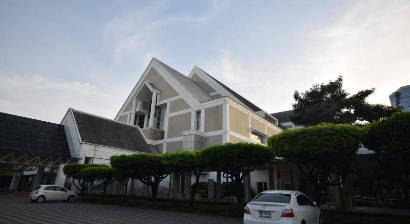 Photo of Buildings in Rama 9