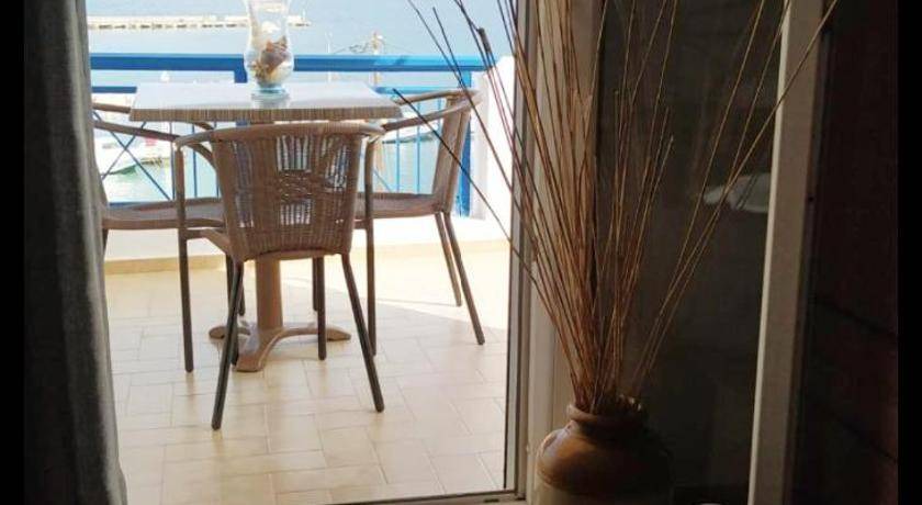 Photo of Patio Balcony in Posidonia