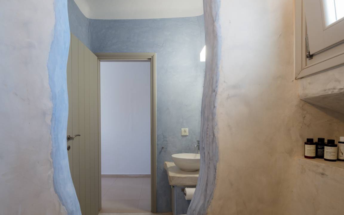 Photo of Bathroom in Paros