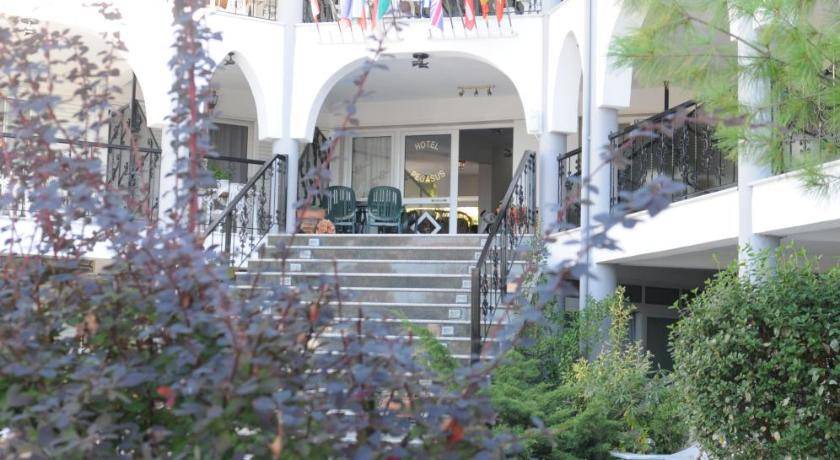 Photo of Others in Haniotis