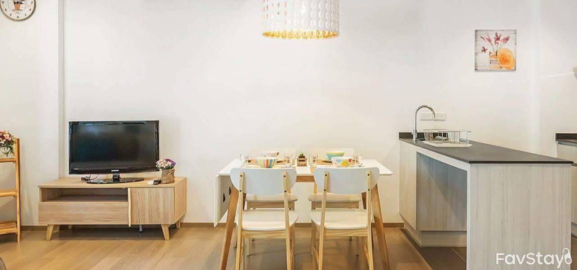 Photo of Livingroom in Phaya Yen