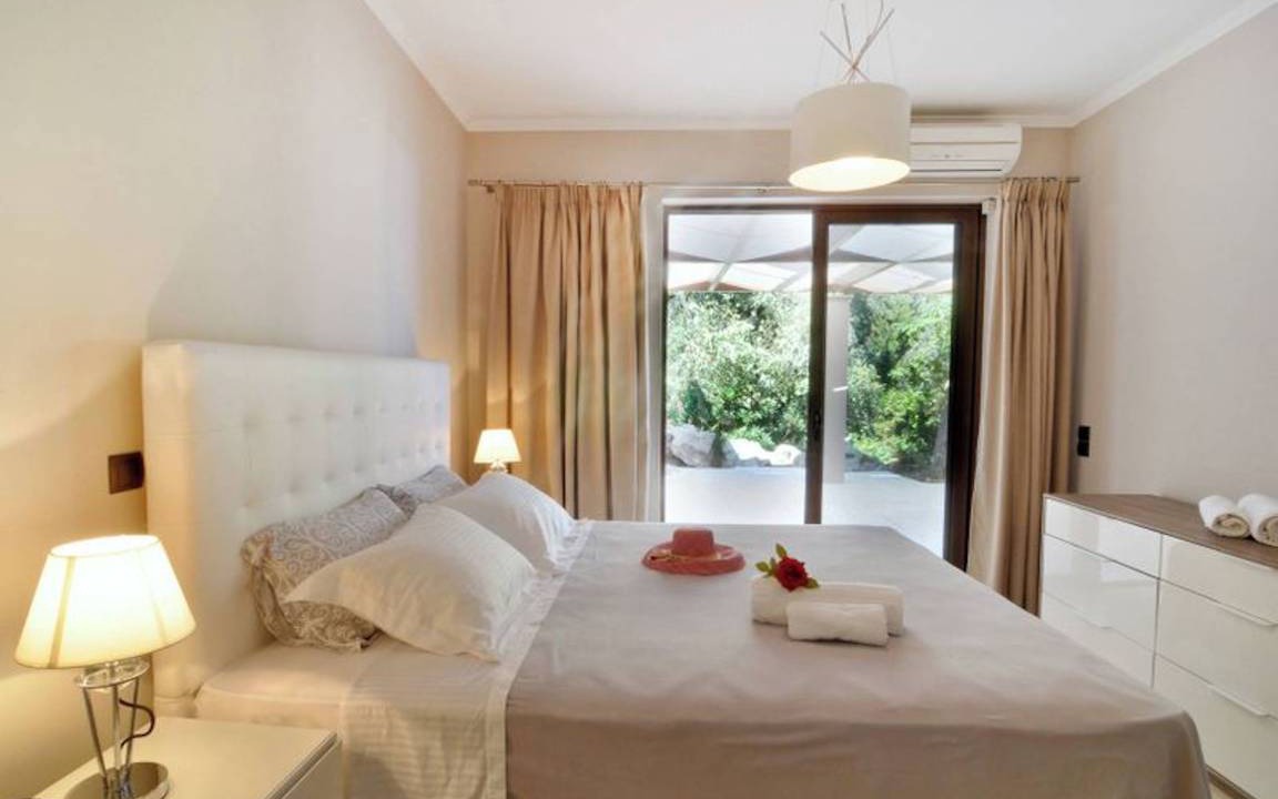 Photo of Bedroom in Perama