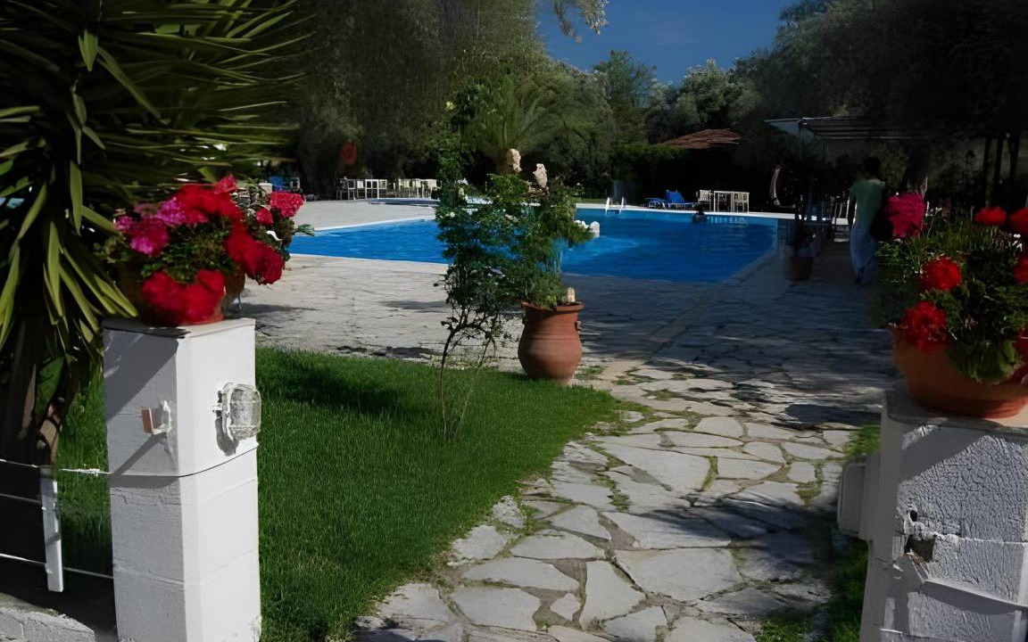 Photo of Others in Lygia