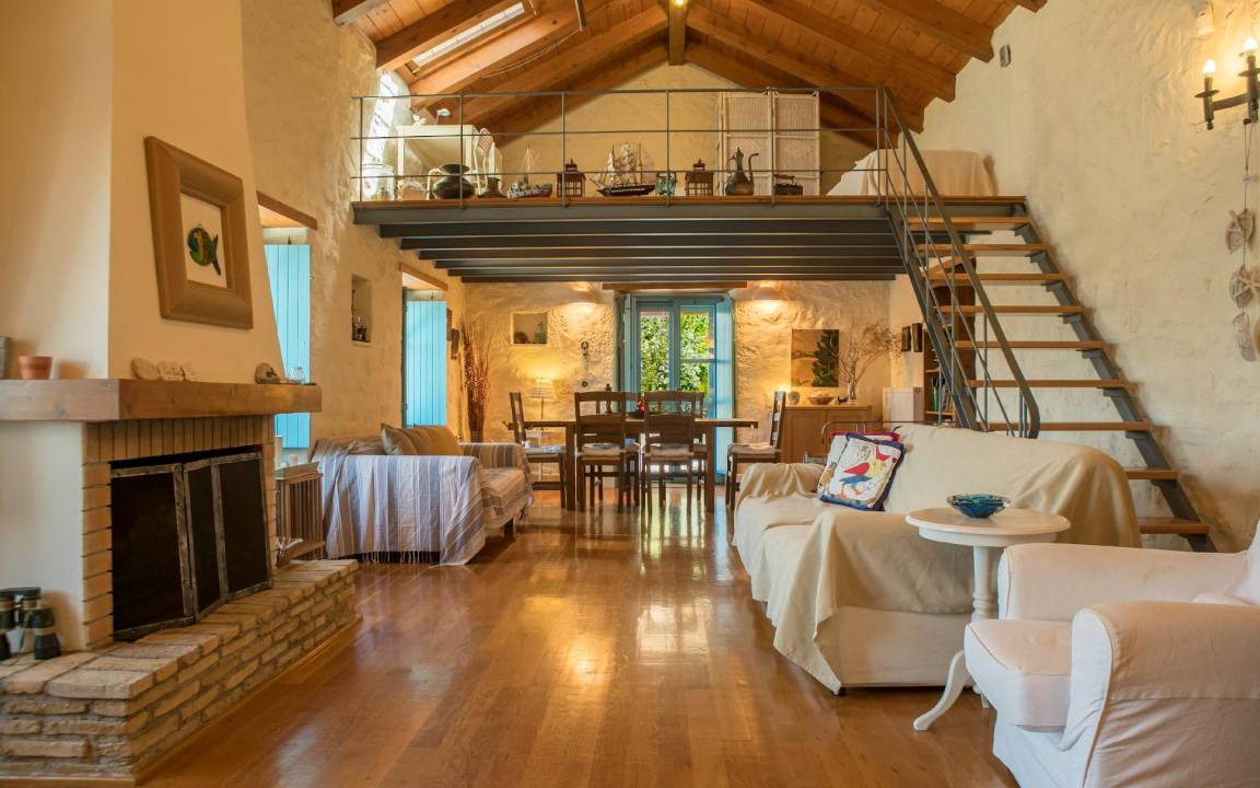 Photo of Livingroom in Limeni