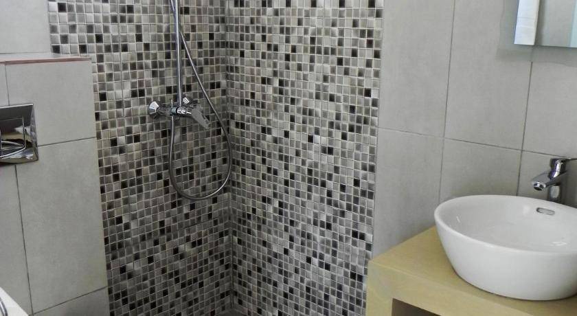 Photo of Bathroom in Argassi