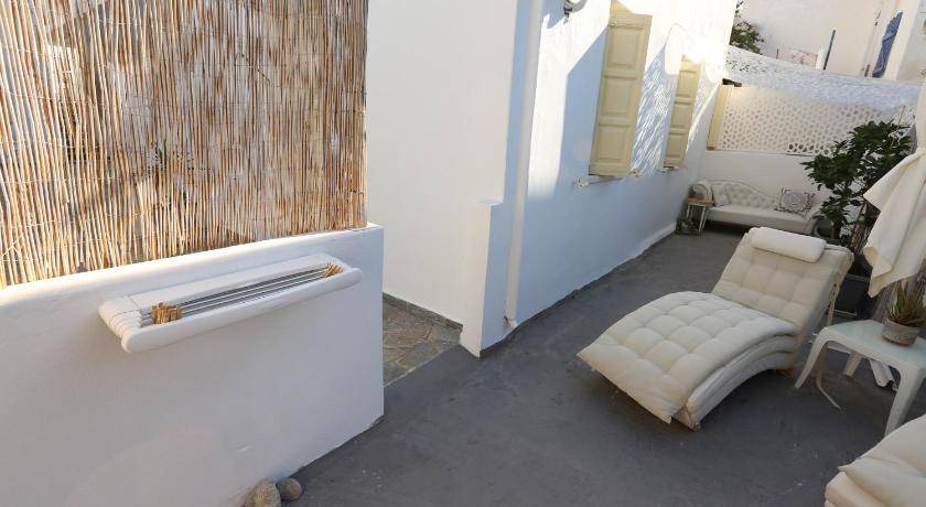 Photo of Patio Balcony in Adamas