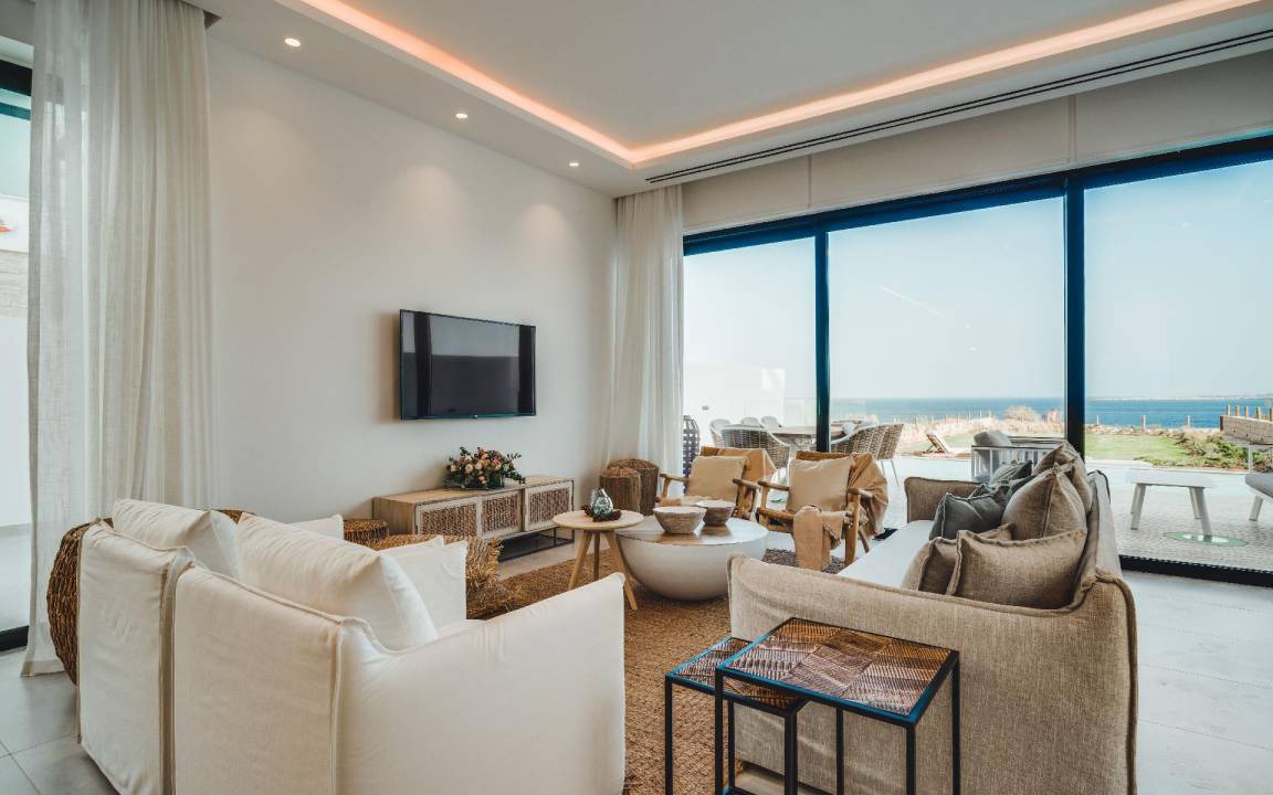 Photo of Livingroom in Cape Greko